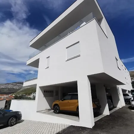 Iggy Appartement Podstrana